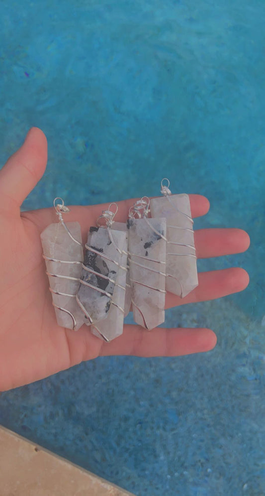 Moonstone Wire Wrap Pendent